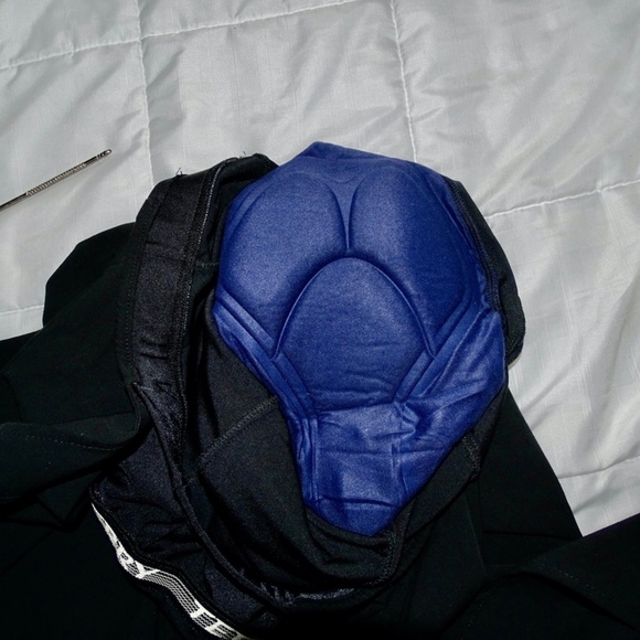 Terry Women's Cycling Skort with Attached Padded Shorts - Picture 7 of 7